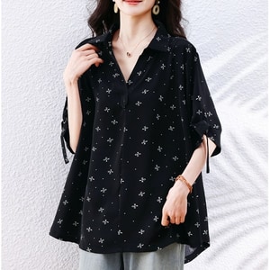 蝴蝶結印花V領中長版短袖上衣(2L-5L) 獨具衣格 C0523