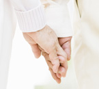 藥品級酒精性乾洗手液用在殺菌、手術、消毒等醫療用途，可以殺死病毒