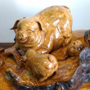 黃檜豬木雕藝品 (吳建民、石振雄、黃達鋐) 作品