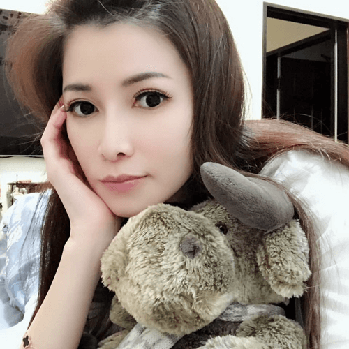 藏香閣閣主 Amber Titi