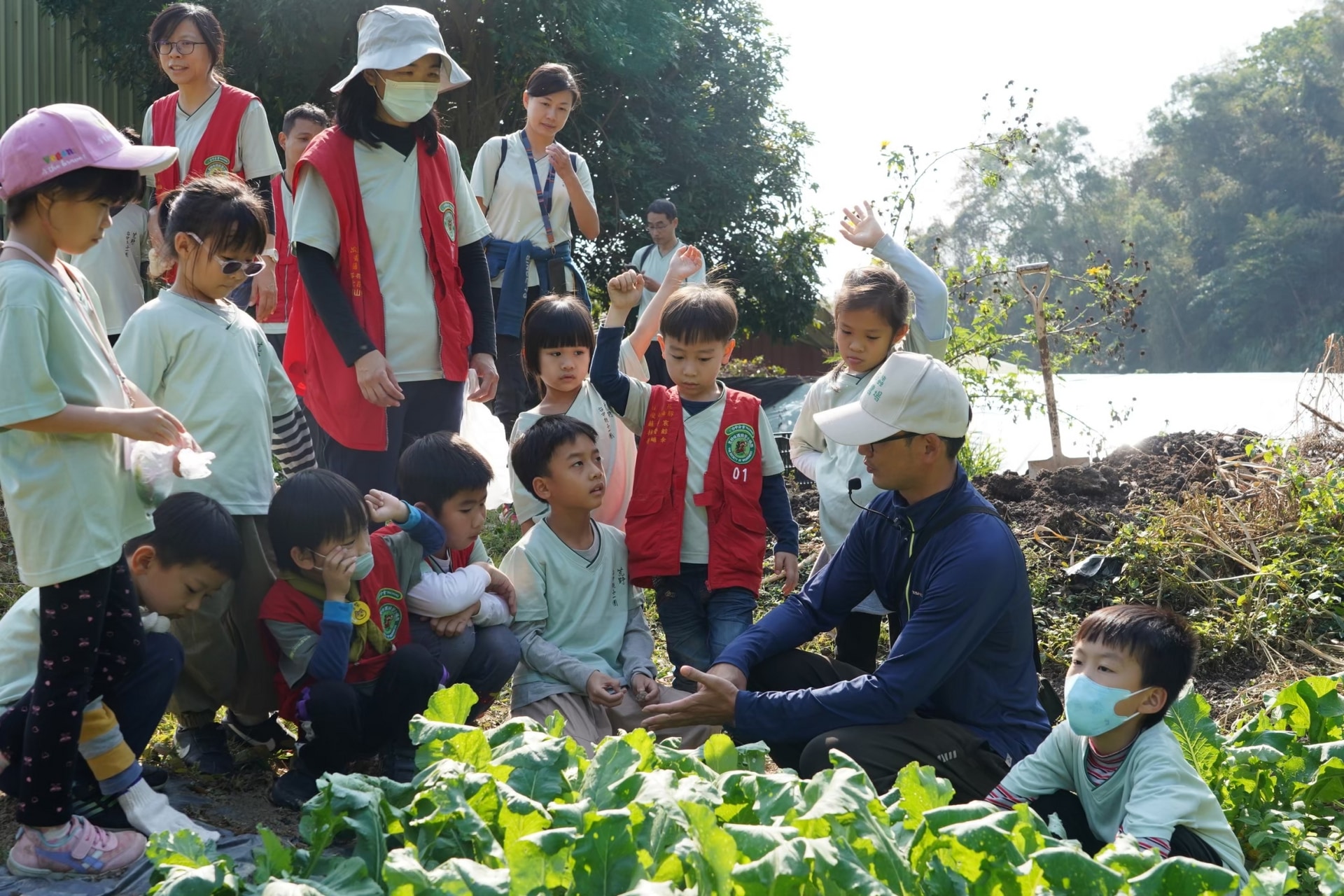 LINE_ALBUM_0120荒野中一小蟻團_小瓢蟲有機農場_250426_1