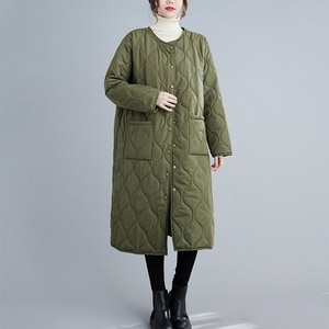 日雜款保暖鋪棉水波紋長版外套(L-4L) 獨具衣格 J9889