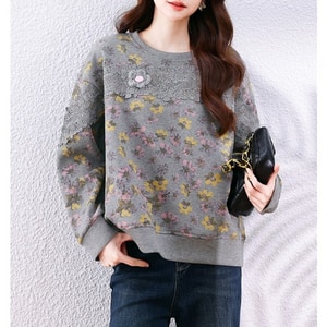 花朵印花蕾絲拼接大學T上衣 獨具衣格 C0136