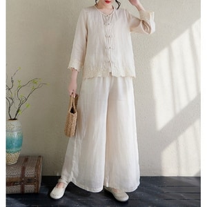 復古中式盤釦設計下襬蕾絲拼接套裝(上衣+長褲) 獨具衣格 C0284