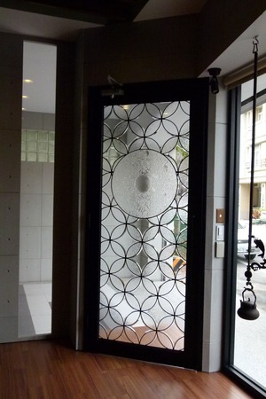 鑲嵌藝術玻璃-吉祥錢幣