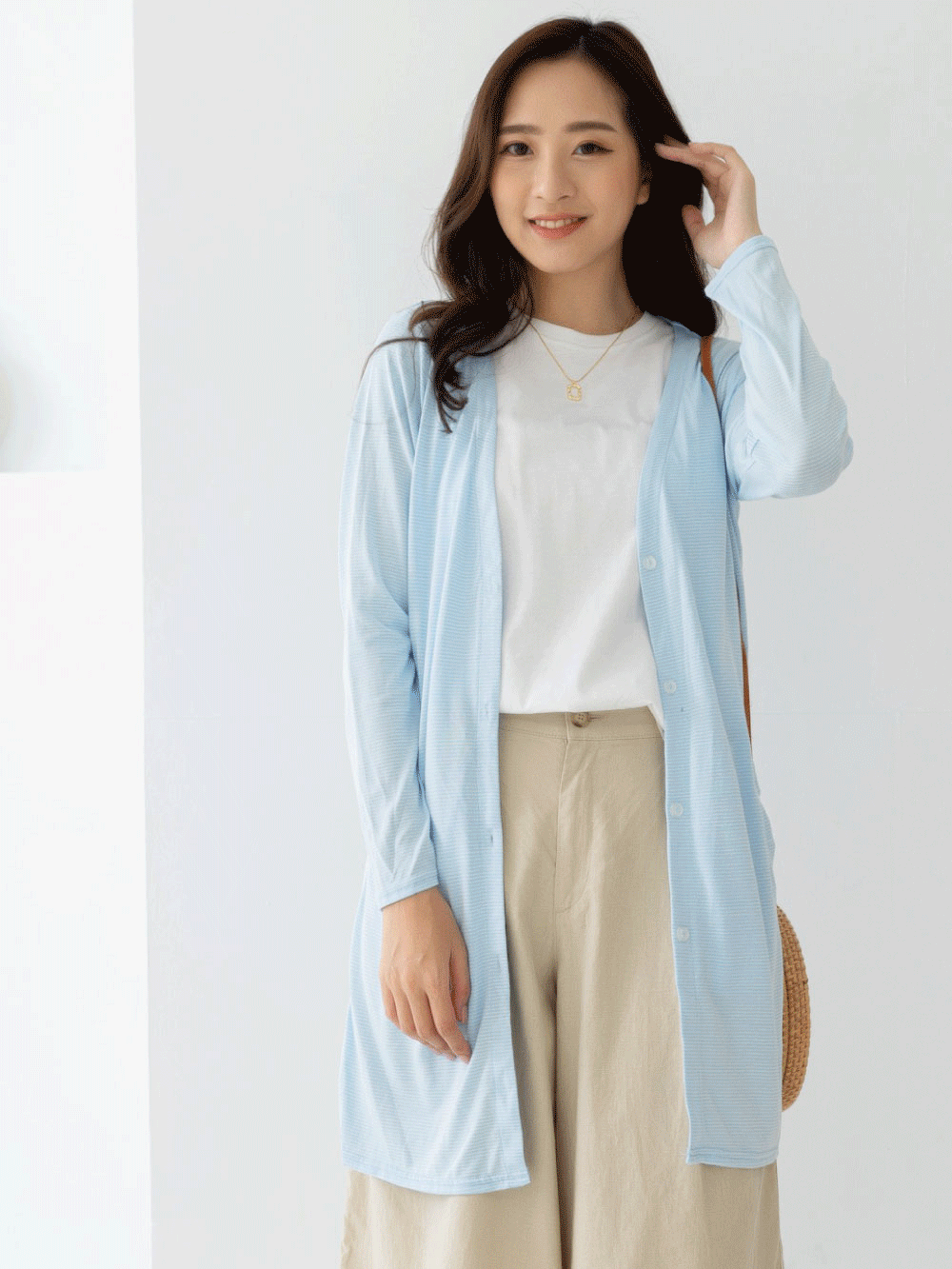 貝柔日本水潤白抗UV保濕防曬長版罩衫-水晶藍