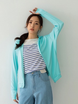 貝柔UPF50+高透氣防曬顯瘦外套-女連帽湖綠
