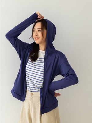 貝柔UPF50+高透氣防曬顯瘦外套-女連帽丈青