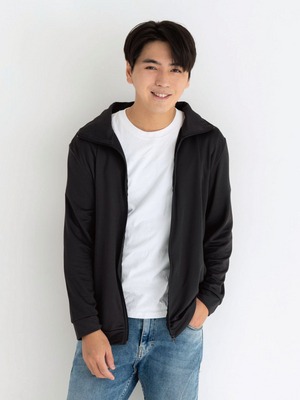 貝柔UPF50+高透氣防曬顯瘦外套-男立領黑色