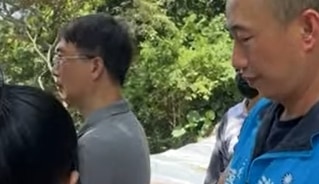 受天宮旁產業道路邊坡滑落 游顥促合作修復｜南投縣政新聞 2025.08.11