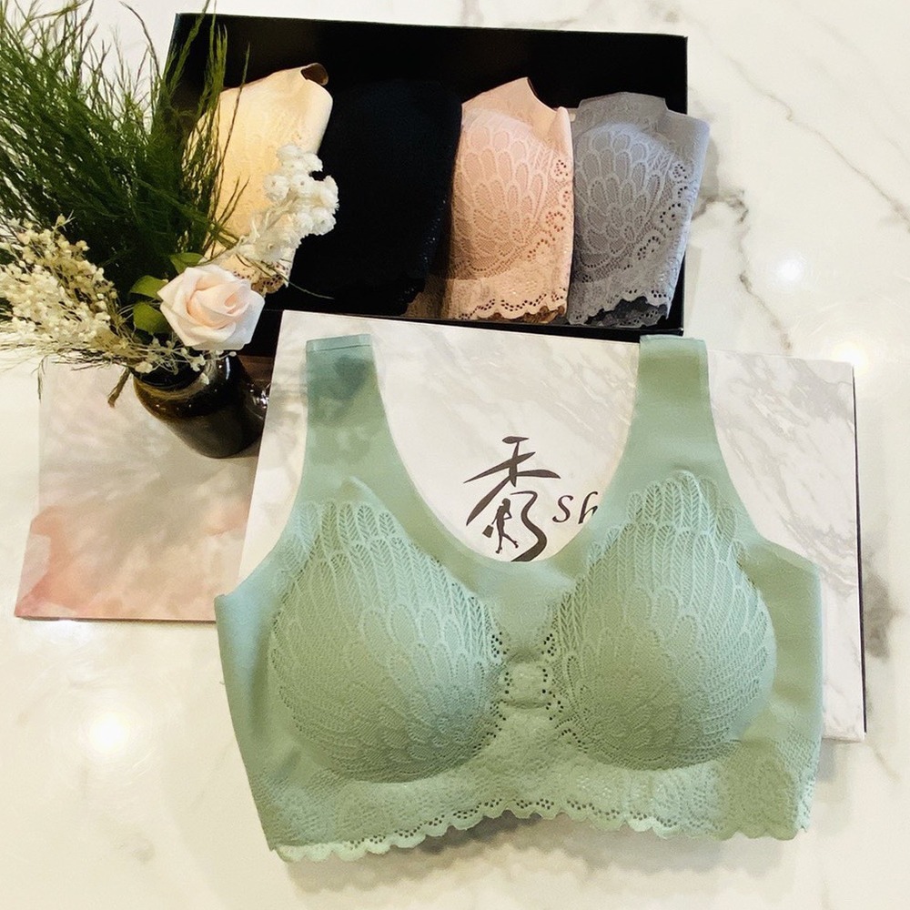 Show Bra日本同步SGS認證Q彈乳膠蕾絲美背無鋼圈內衣(共五色) Show Bra日本同步SGS認證Q彈乳膠蕾絲美背無鋼圈內衣(共五色)