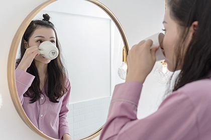 常漱口還是臭氣沖天嗎?教你5招減緩口臭 常漱口還是臭氣沖天嗎?教你5招減緩口臭