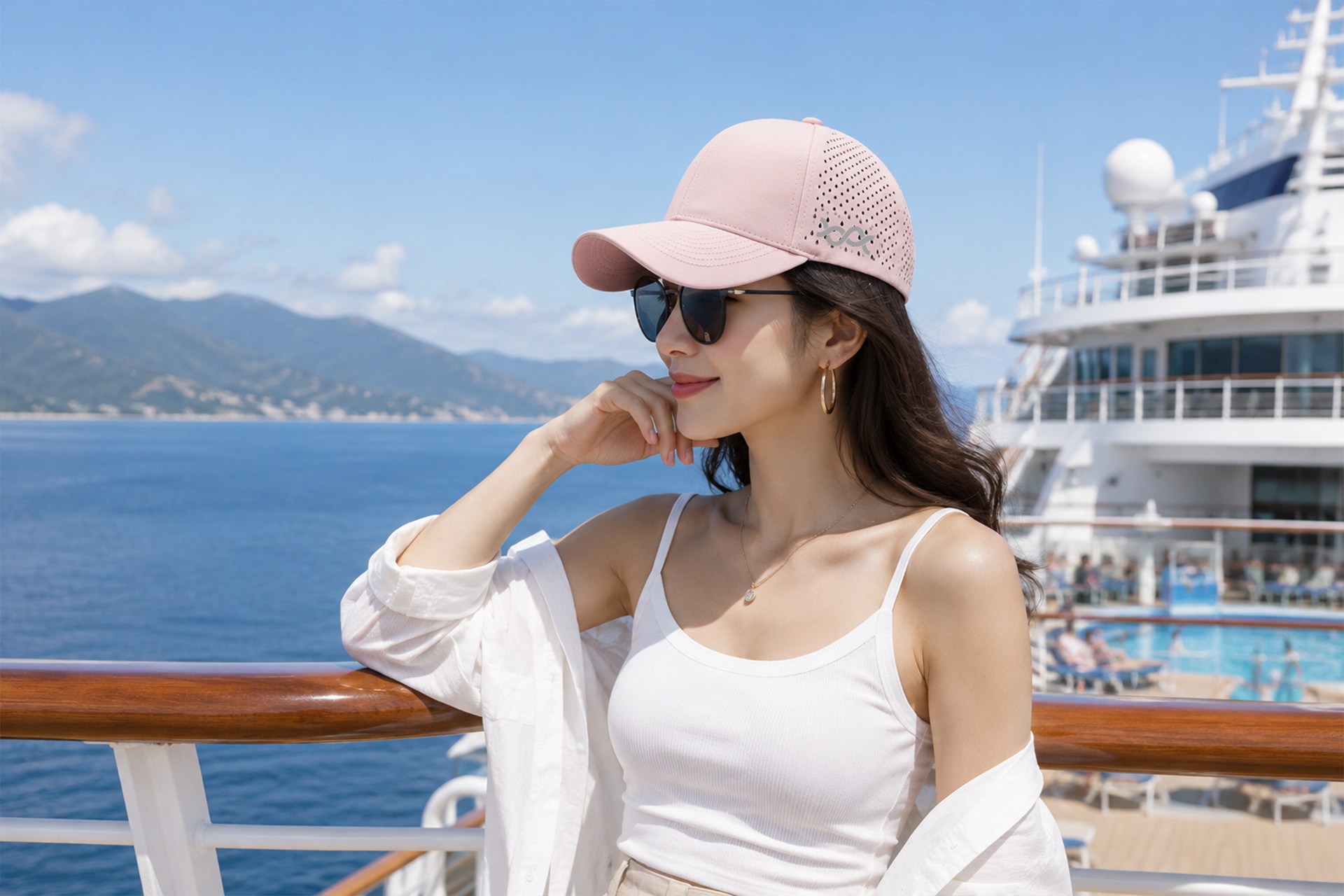 郵輪旅行怎麼防曬？甲板散步也能優雅自在