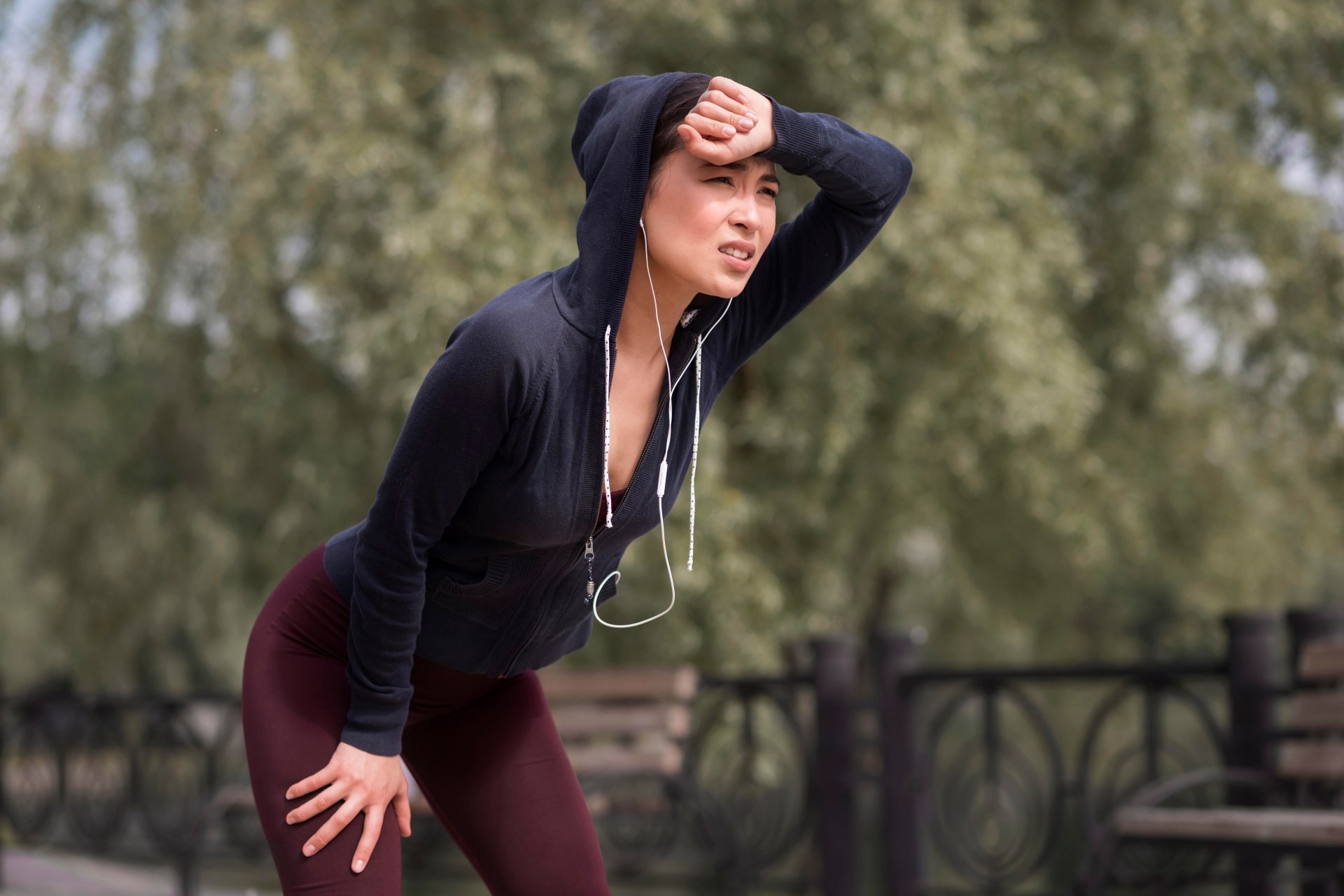 為什麼運動後衣服總是濕黏？關鍵在排汗速度與布料設計
