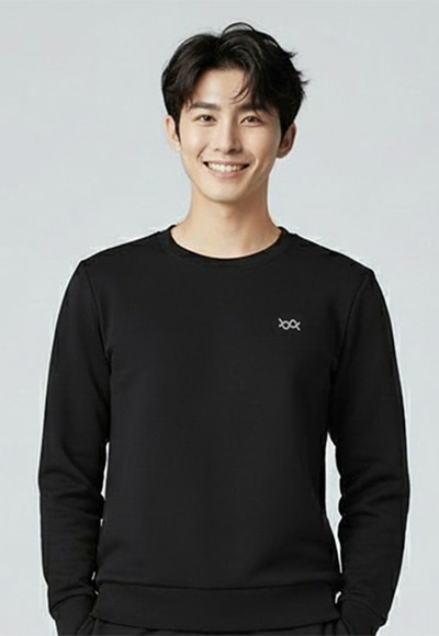 墨金極燃暖絨圓領輕旅衣