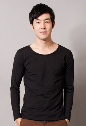 保證100%MIT樂活刷毛圓領發熱衣(經典黑 男M-XXL)