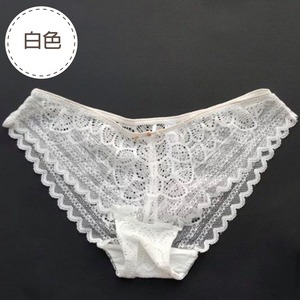 典雅蕾絲低腰提臀內褲(純淨白 女M)