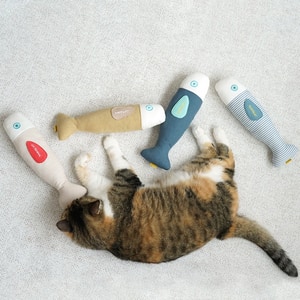 韓國【ParisCat】拍屁屁貓薄荷填充玩具 寵物玩具