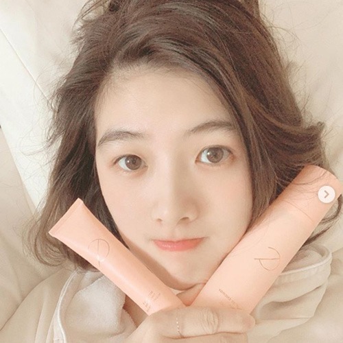 Selina (@tae07230)