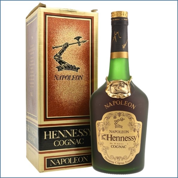  Hennessy Napoleon Bottled 1970s - Numbered bottle 70cl