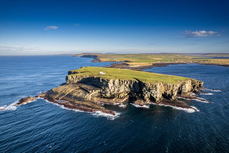 Euan Myles Orkney Cliffs Photography