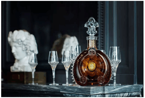 【認識路易十三】路易十三稀有序章：源自皇室的珍品瓶身，可為何新酒比老酒貴？
