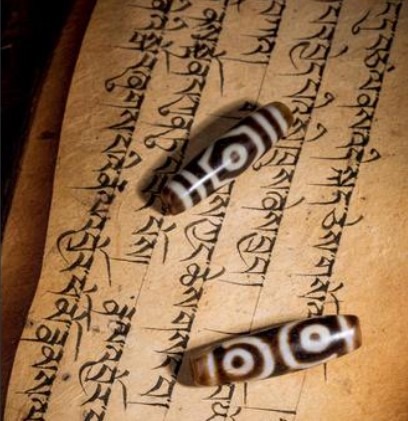 探秘天珠的世界:一顆天珠賣出千萬天價?什麼是至純天珠? 探秘天珠的世界:一顆天珠賣出千萬天價?什麼是至純天珠?