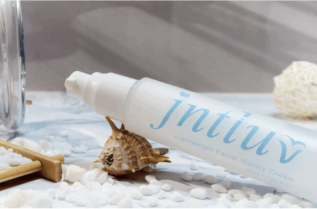 一見鍾情水乳霜_08