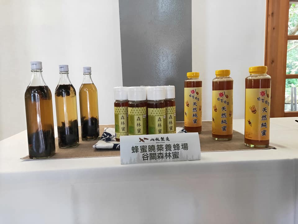 蜂蜜曉築養蜂場-谷關森林蜜 蜂蜜曉築養蜂場-谷關森林蜜