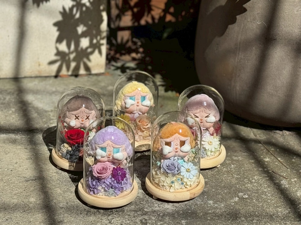 CRYBABY永生花玻璃盅罩