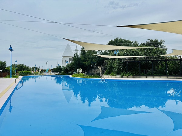 海翁游泳池環境