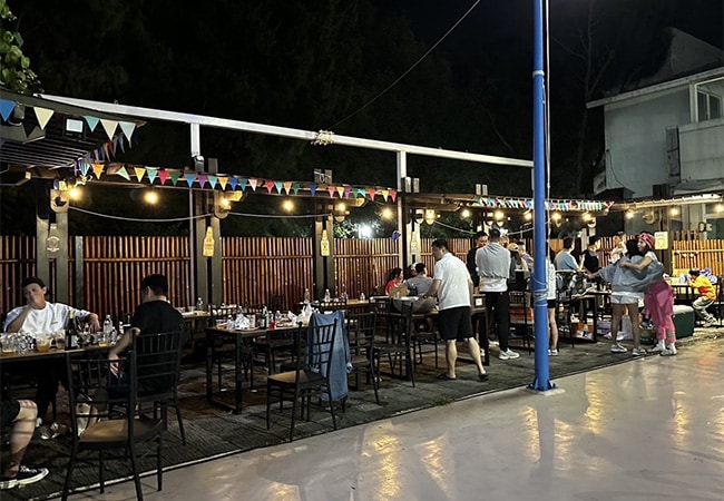 碧海戲水池夜景