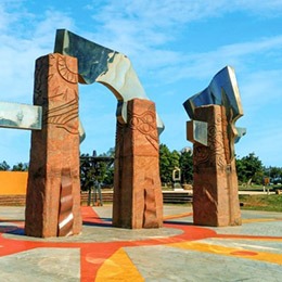 鐵砧山雕塑公園