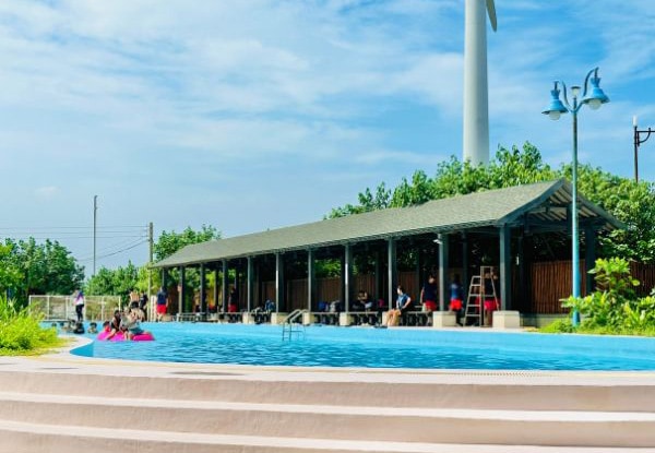 海翁游泳池（夏日泳池）