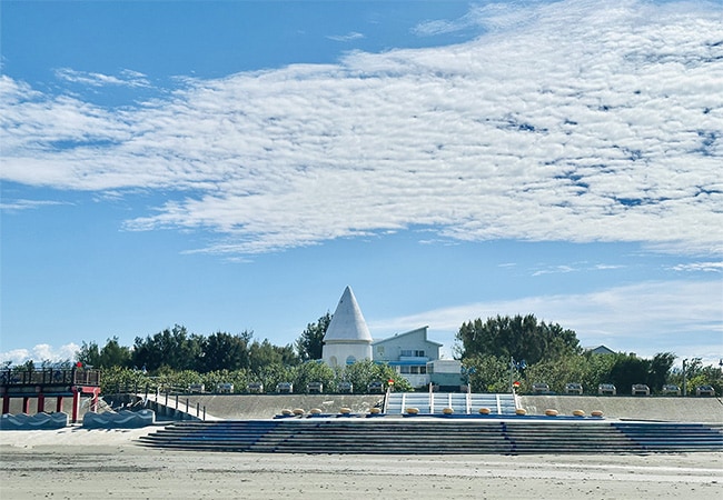 向海那漾，等你來風裡走走