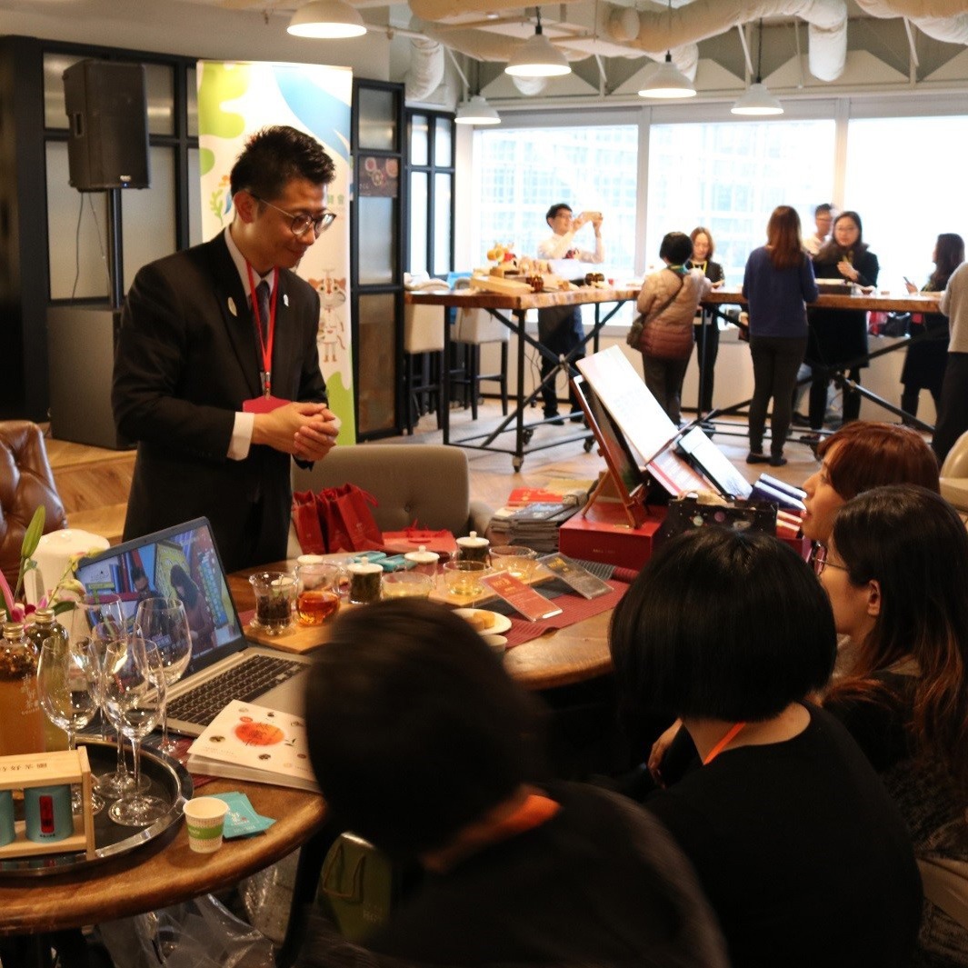 【口碑報導】【台中好茶隨行】拉花東一把,中市赴港拚觀光