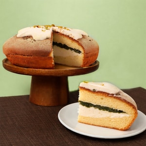 8吋  脆·開心果奶蓋  全生乳波士頓派