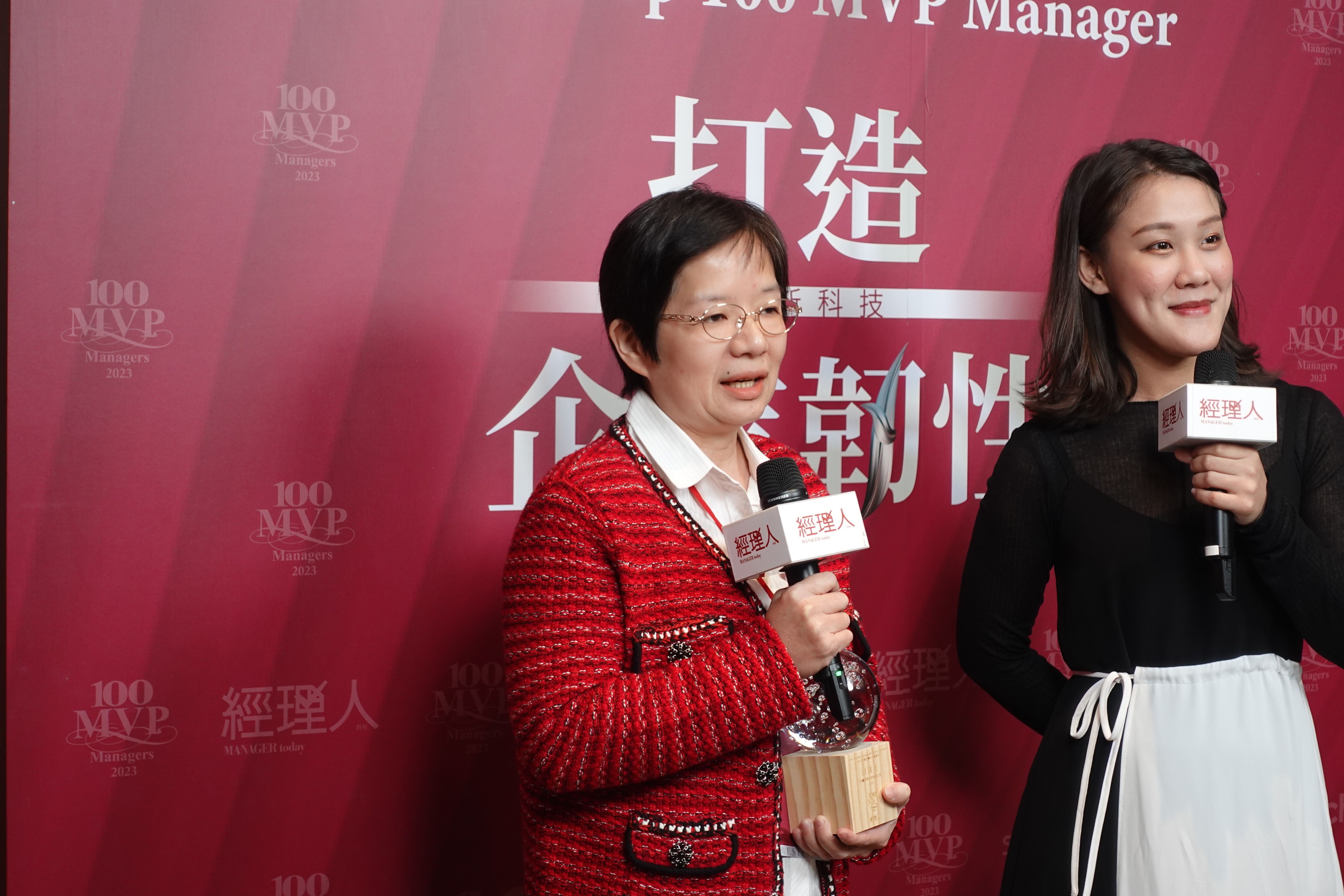 【最新訊息】佳麗執行長-陳淑敏獲得112年台灣百大MVP專業經理人獎-產品創新服務