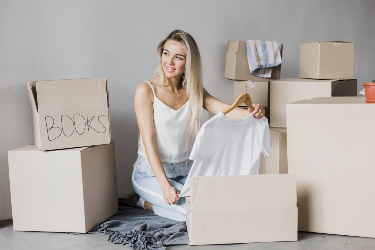 「斷捨離的意思」簡單來說，就是斷絕不需要的物品、捨去多餘的事物、脫離對物品的執著。