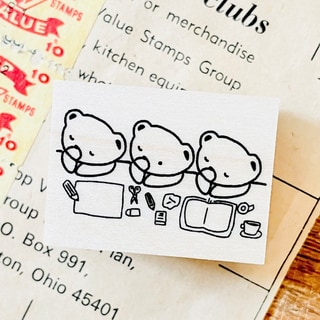 【Ikhanko】坐在桌前的熊熊們 IKH-0107第1張小圖