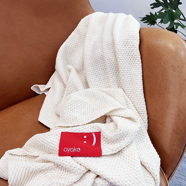 【Oyakoshop】100%純棉微笑針織毯