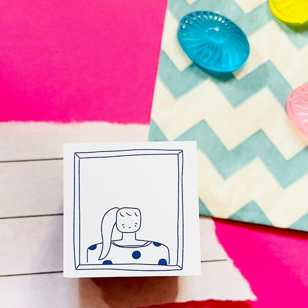 【Ikhanko】肩寬小姐 2 IKH-0102