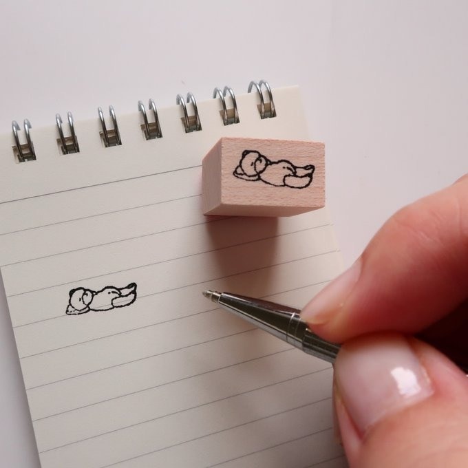 【MA7 stamp】仰臥小熊 MNS-028